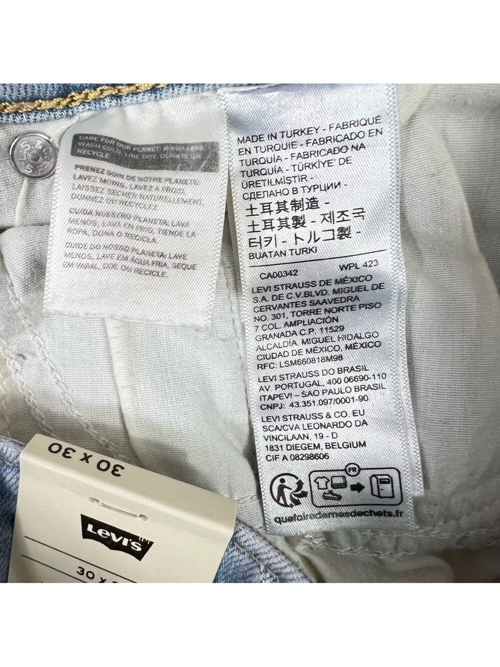 Levis 726 Flare High Rise Women's Jeans 30x30 Light Washed High Rise New - Picture 10 of 11